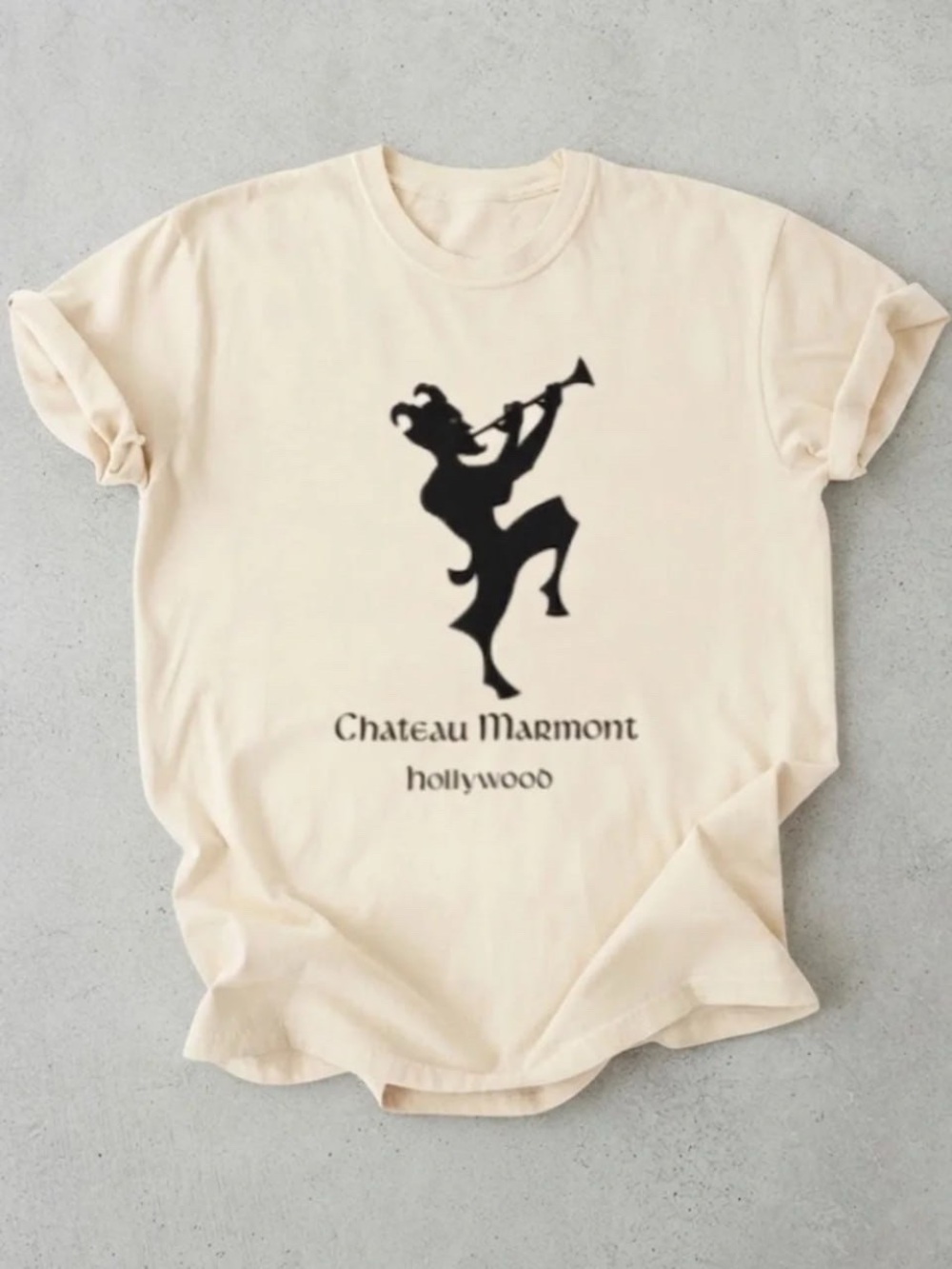 Gildan Chateau Marmont Beige Graphic Tee